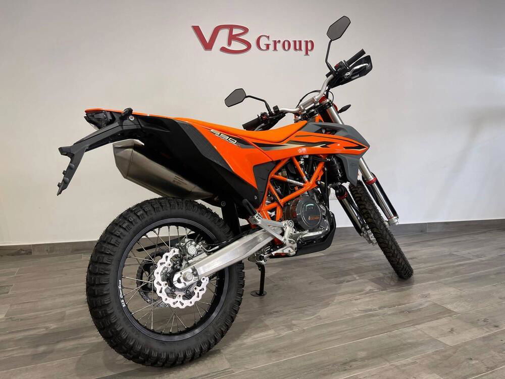 KTM 690 Enduro R (2022 - 24) (5)