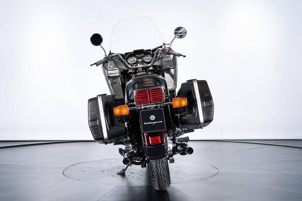 Honda 1100 GOLDWING (3)