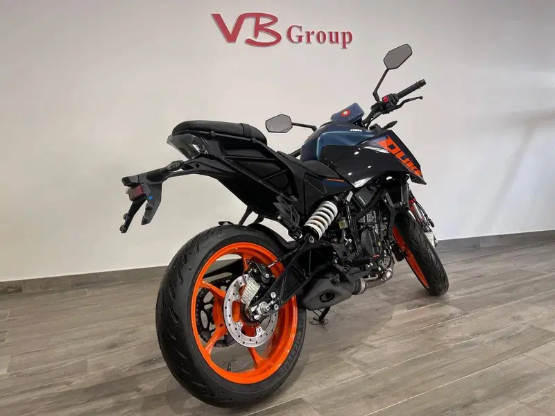 KTM 125 Duke (2024 - 25) (3)
