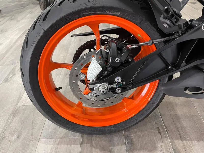 KTM 125 Duke (2024 - 25) (16)