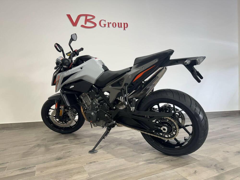 KTM 790 Duke L (2023 - 24) (2)