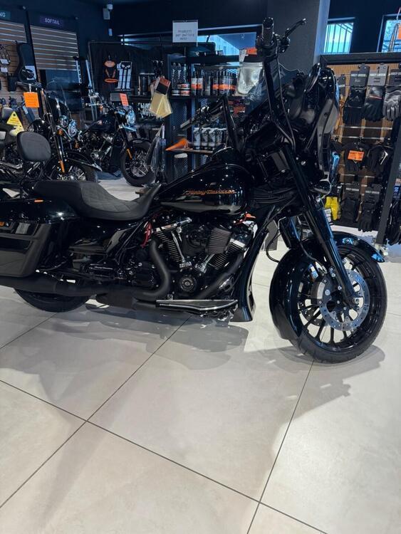 Harley-Davidson 114 Street Glide Special (2019 - 20) - FLHXS