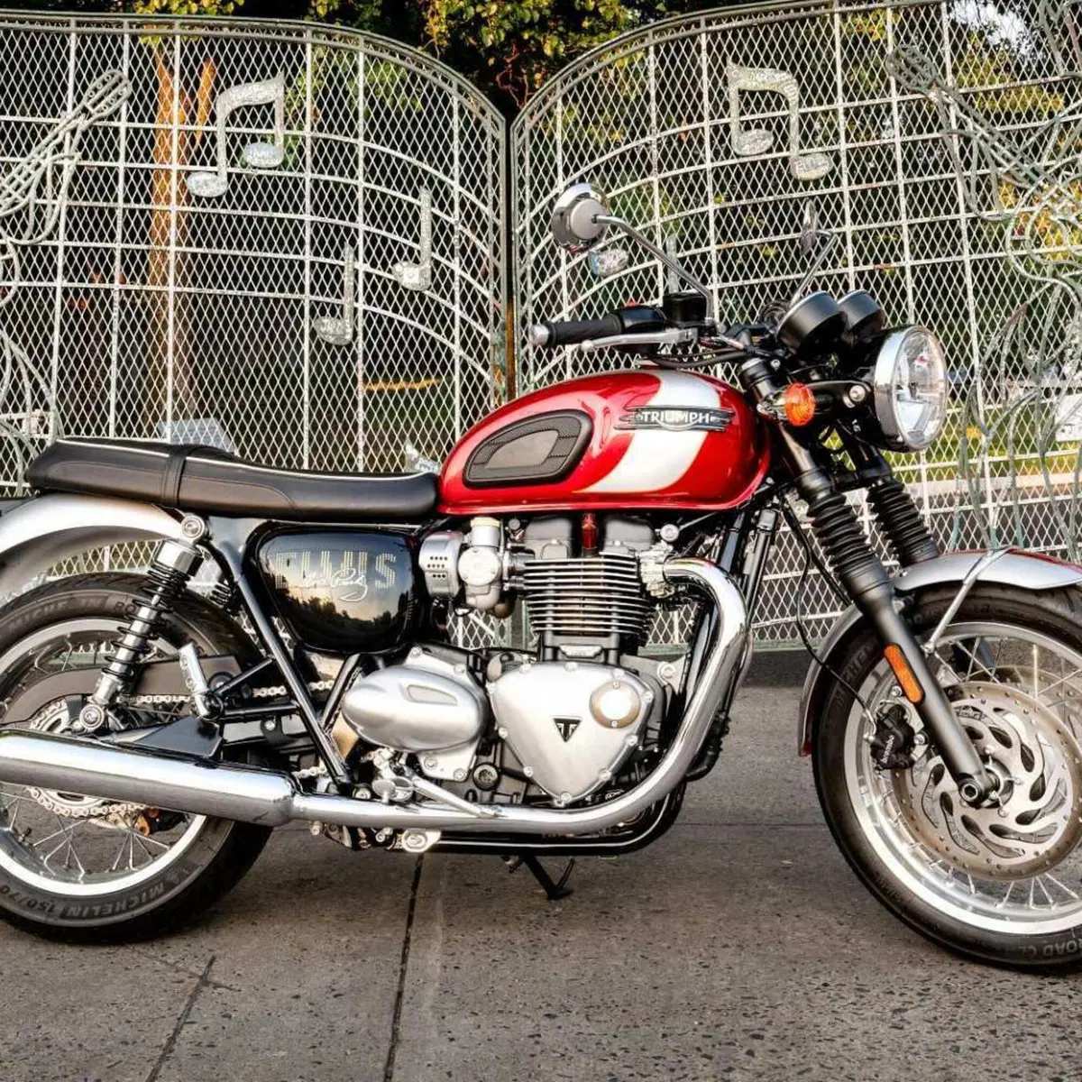 Triumph Bonneville T120 Elvis (2024 - 26)