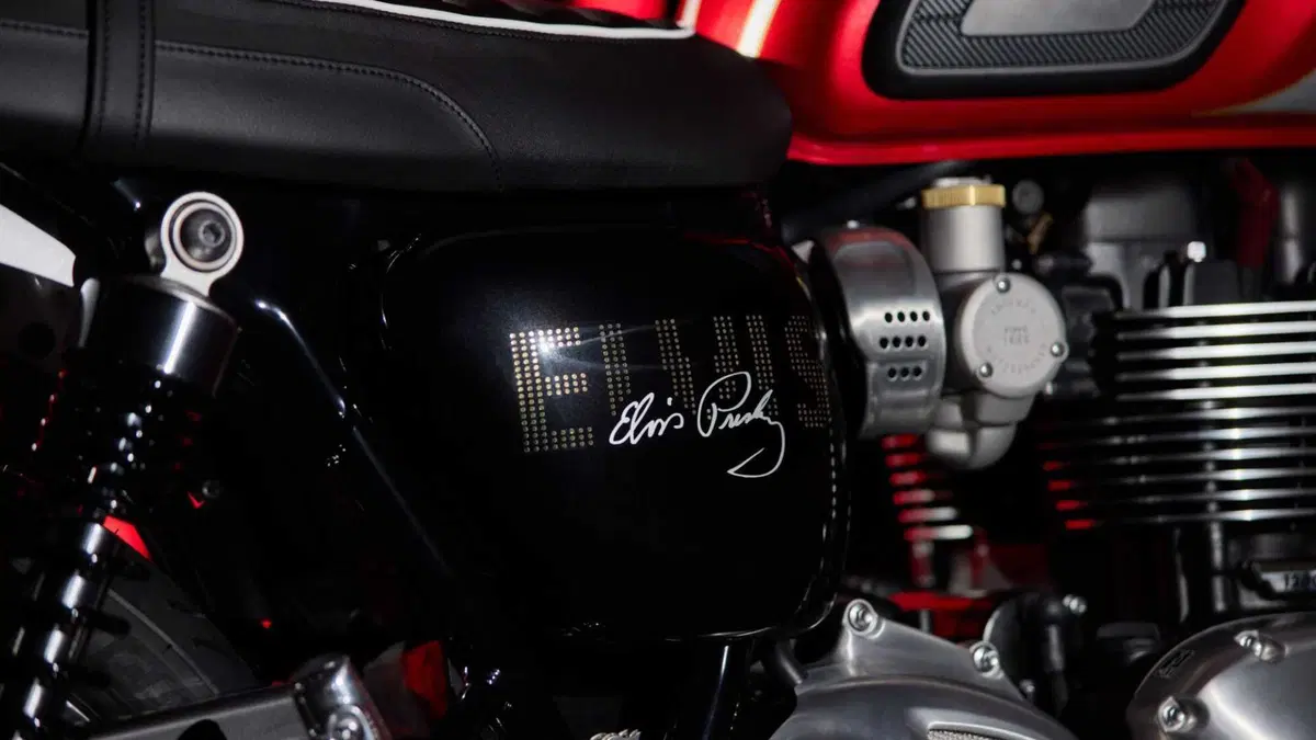 Triumph Bonneville T120 Bonneville T120 Elvis (2024 - 26) (3)