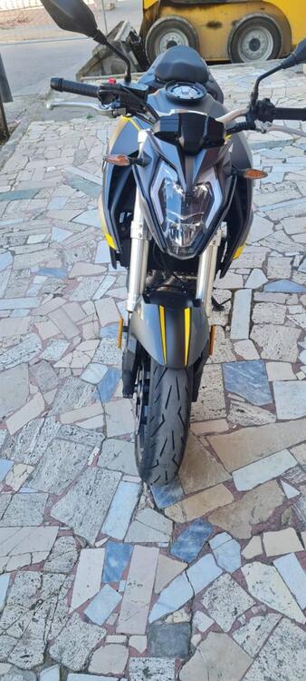 Voge Brivido 500R (2021 - 24) (3)