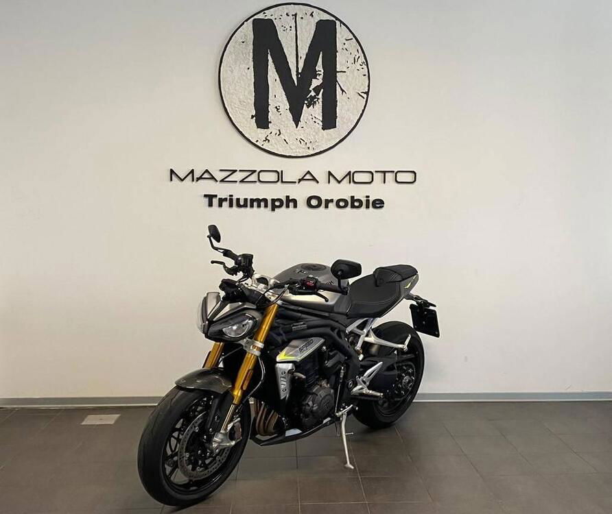 Triumph Speed Triple 1200 RS (2021 - 24) (4)