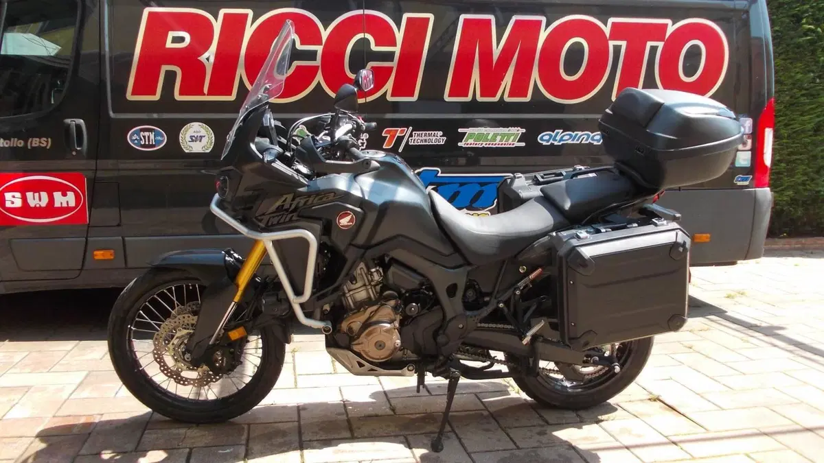 Honda Africa Twin CRF 1000L DCT ABS Travel Edition (2016 - 17)