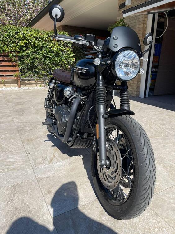 Triumph Bonneville T120 (2021 - 24) (2)