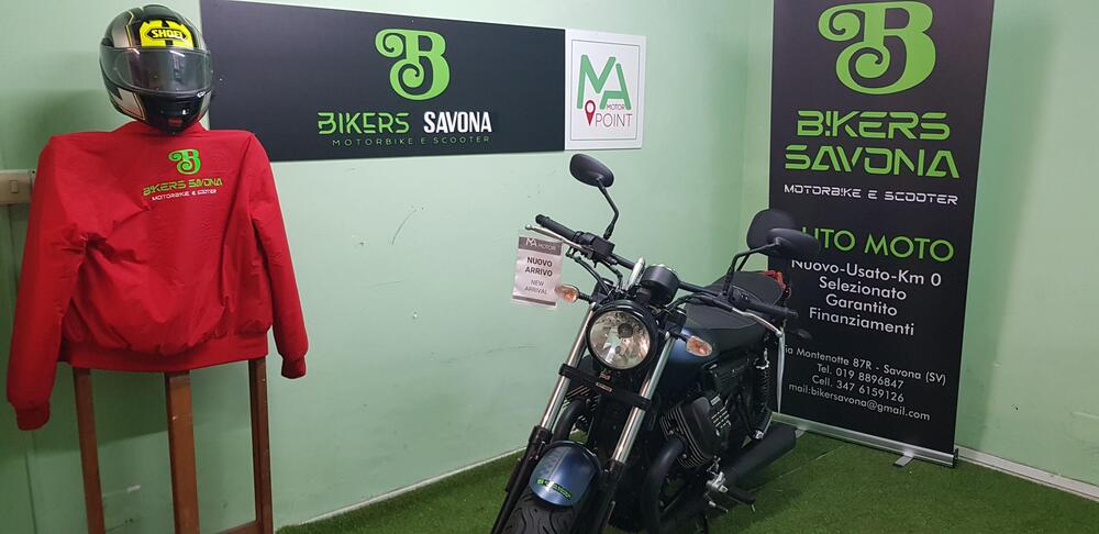 Moto Guzzi V9 Bobber (2018 - 20) (5)