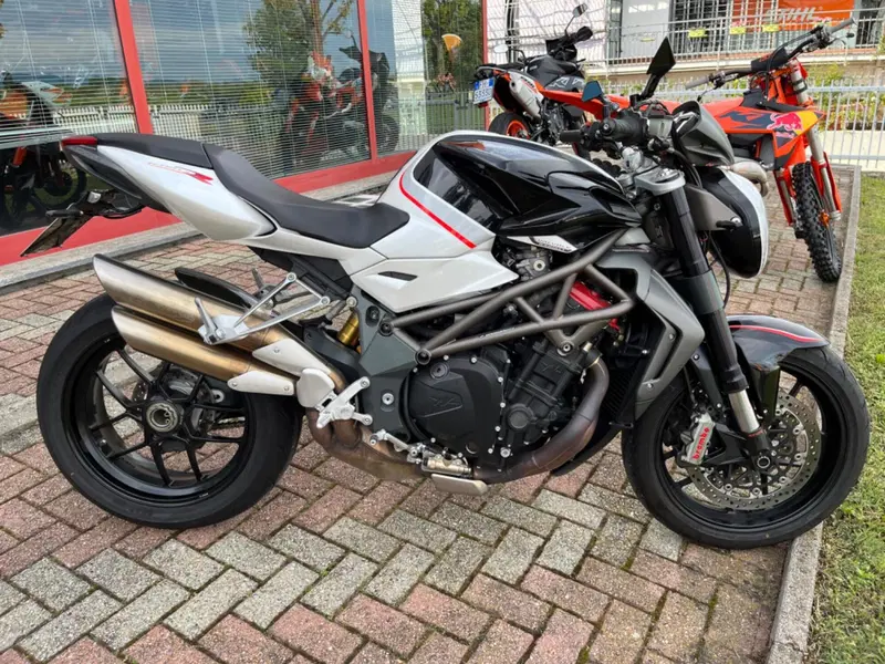 MV Agusta Brutale 1090 RR (2009 - 15)