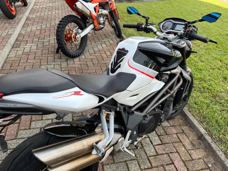 MV Agusta Brutale 1090 RR (2009 - 15) (14)