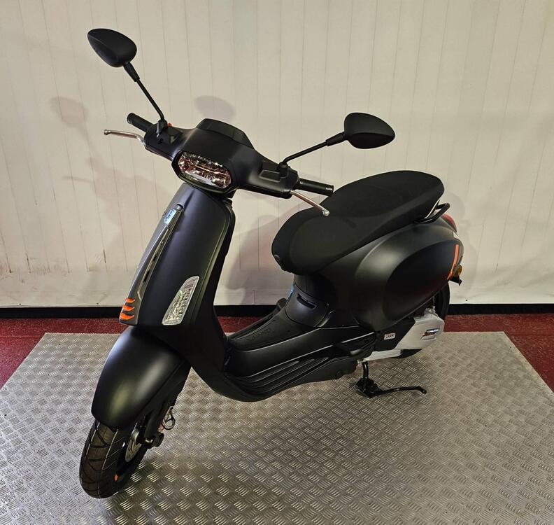 Vespa Sprint 125 S (2023 - 24)