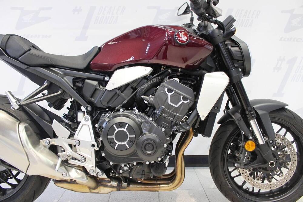 Honda CB 1000 R (2021 - 24) (5)