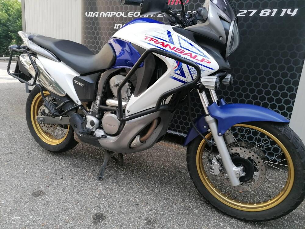 Honda Transalp XL 700 V (2007 - 2013) (4)