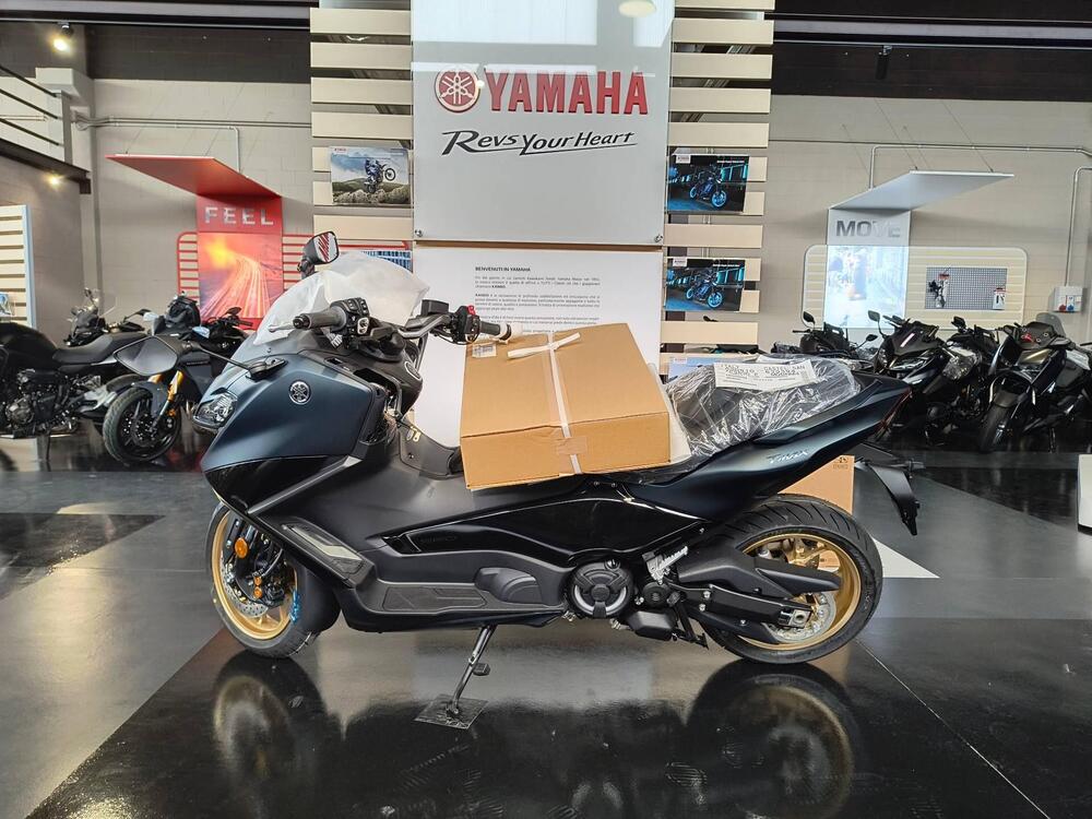 Yamaha T-Max 560 Tech Max (2022 - 24)