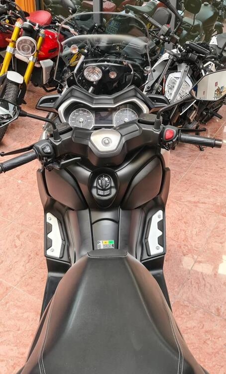 Yamaha X-Max 400 ABS (2017 - 20) (4)