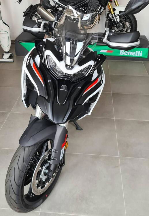 Benelli TRK 702 (2023 - 24) (2)