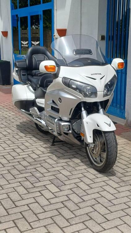 Honda GL 1800 Gold Wing (2012 - 17) (2)