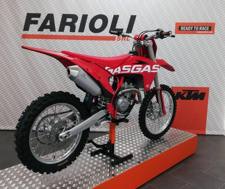 GASGAS MC 250 F (2022) (2)