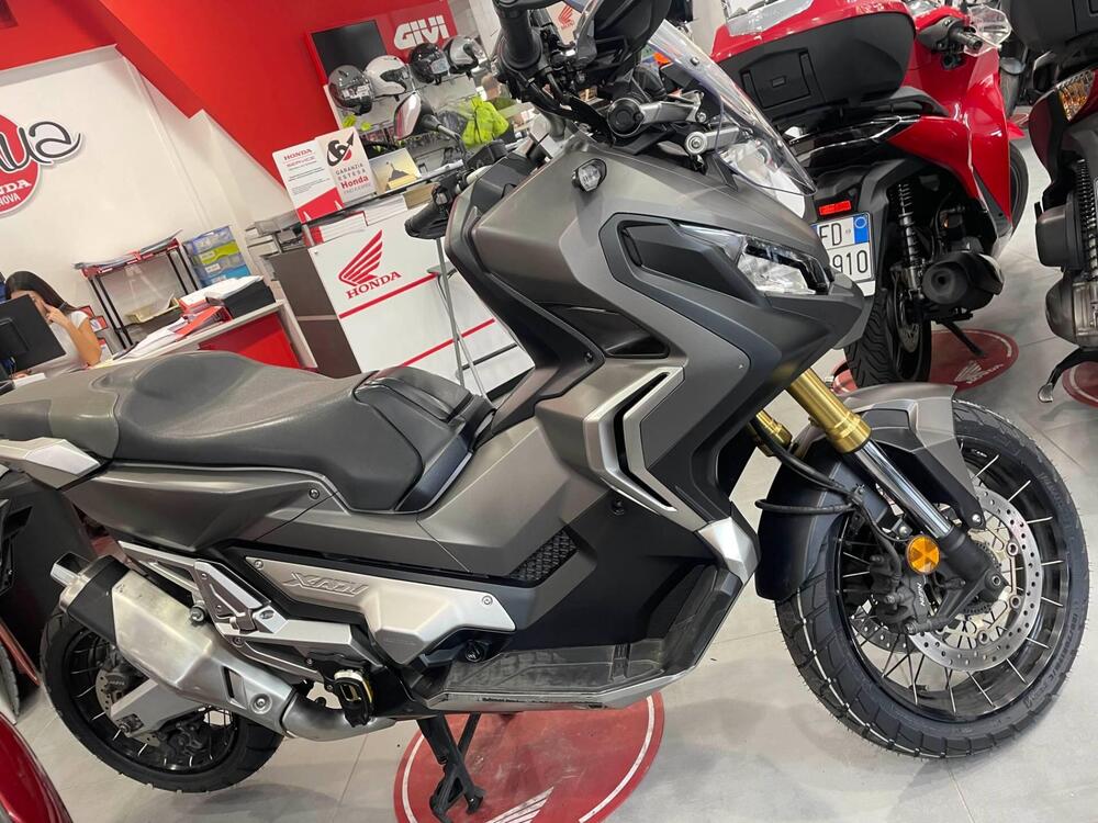 Honda X-ADV 750 (2017) (3)