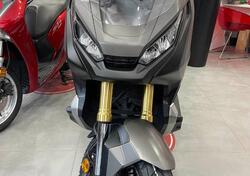 Honda X-ADV 750 (2017) usata