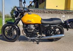 Moto Guzzi V7 II Stone (2015 - 17) usata