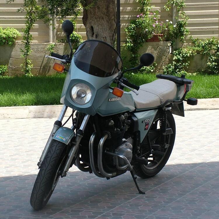 Kawasaki Z1000 (2)