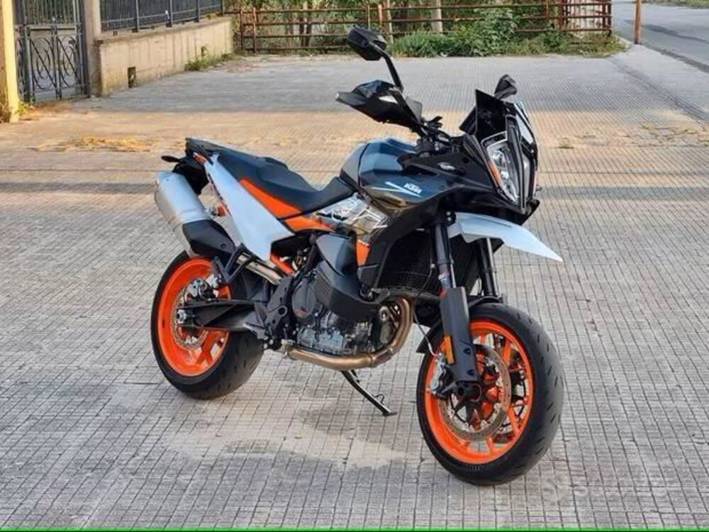 KTM 890 SMT (2023 - 24)