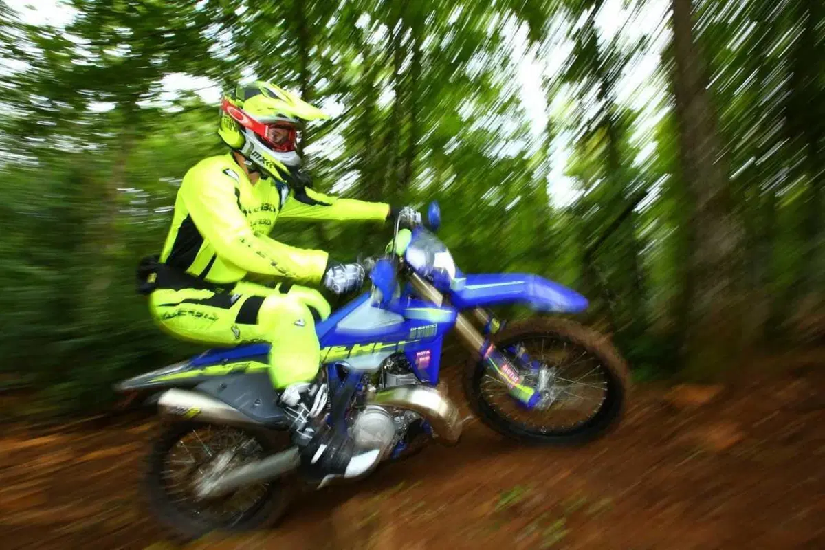 TEST gamma Sherco 2025: equilibrio e versatilità [VIDEO] (3)
