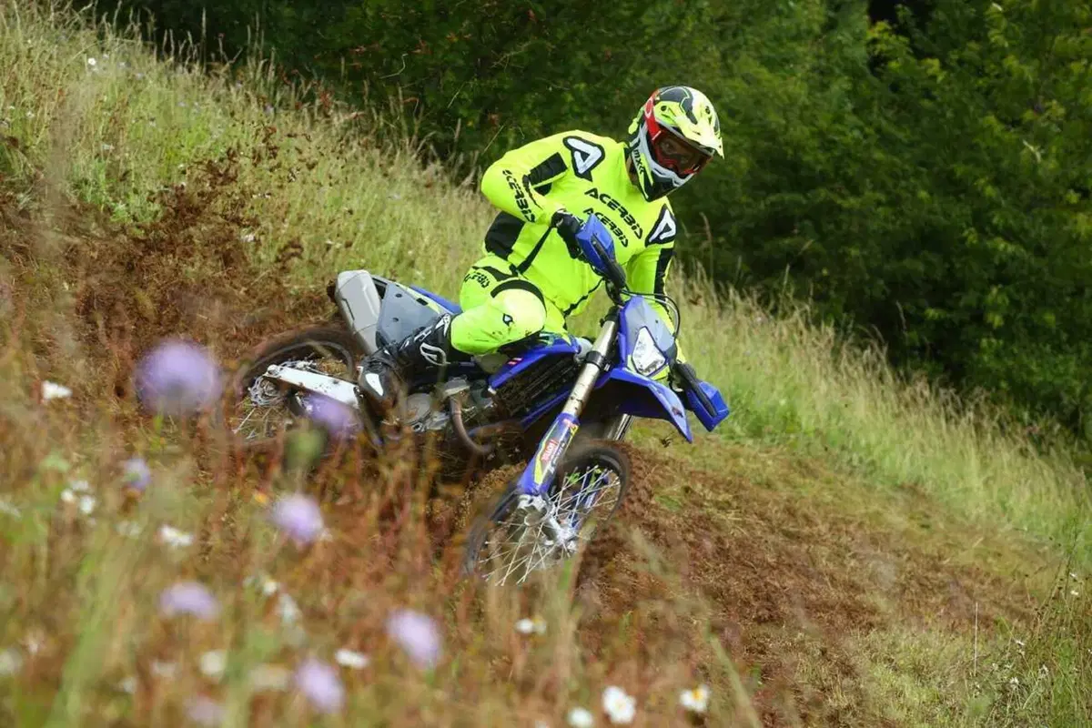 TEST gamma Sherco 2025: equilibrio e versatilità [VIDEO] (16)
