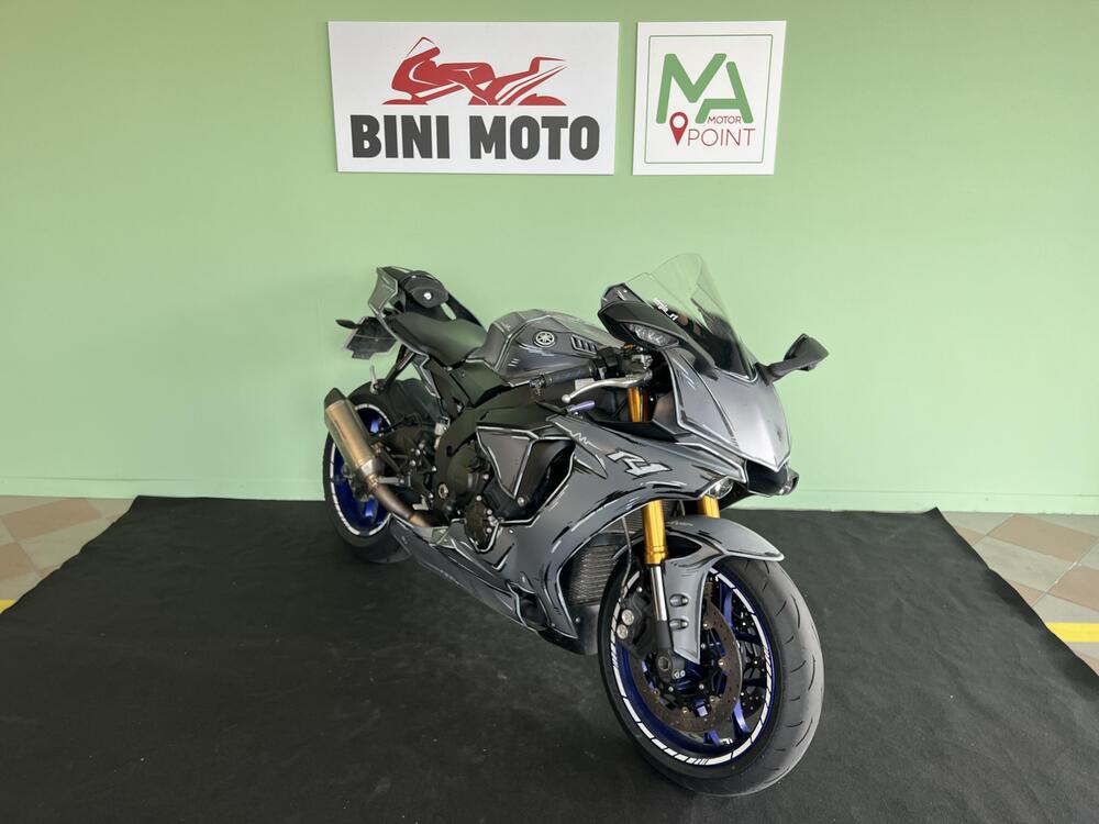 Yamaha YZF R1 (2020 - 24) (2)