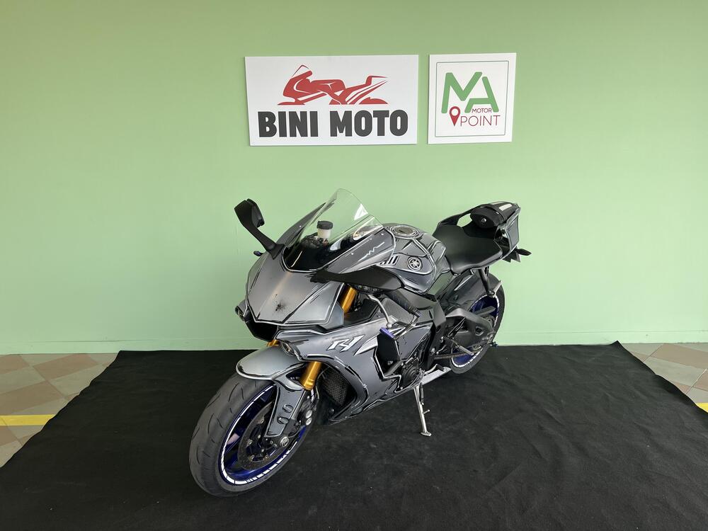 Yamaha YZF R1 (2020 - 24) (4)