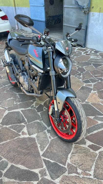 Ducati Monster 937 + (2021 - 24) (2)