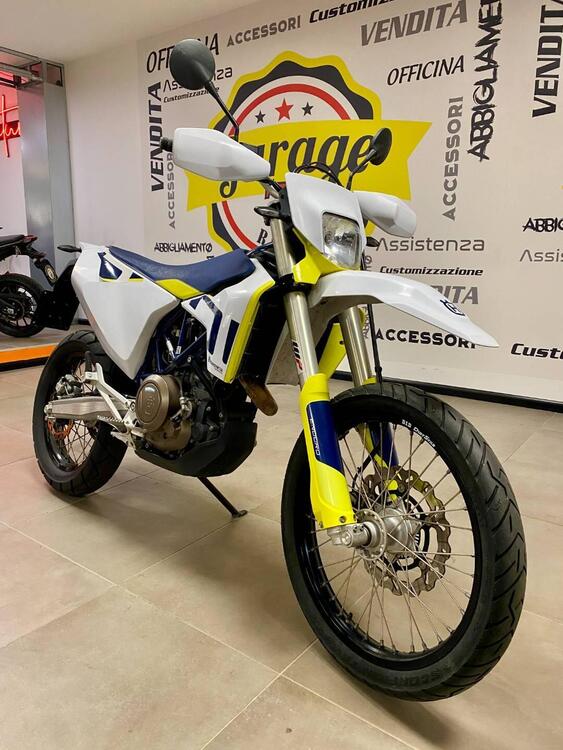 Husqvarna 701 Enduro (2021) (2)