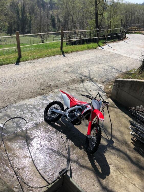 Honda CRF 250 R (2019) (2)