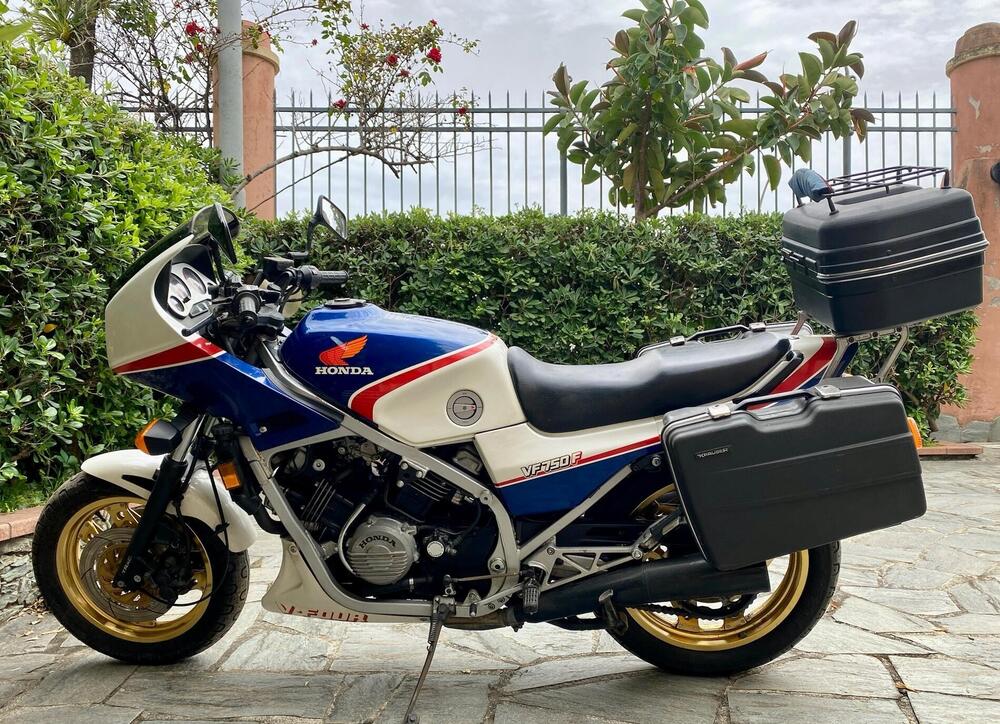 Honda VF 750 F