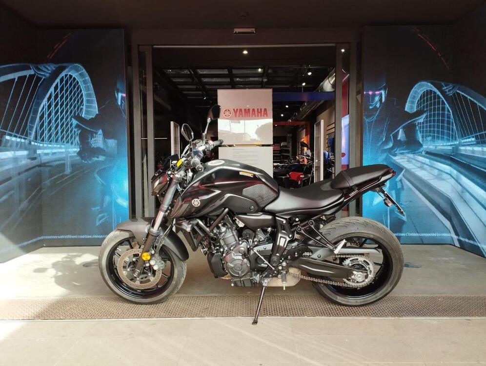 Yamaha MT-07 (2021 - 24) (4)