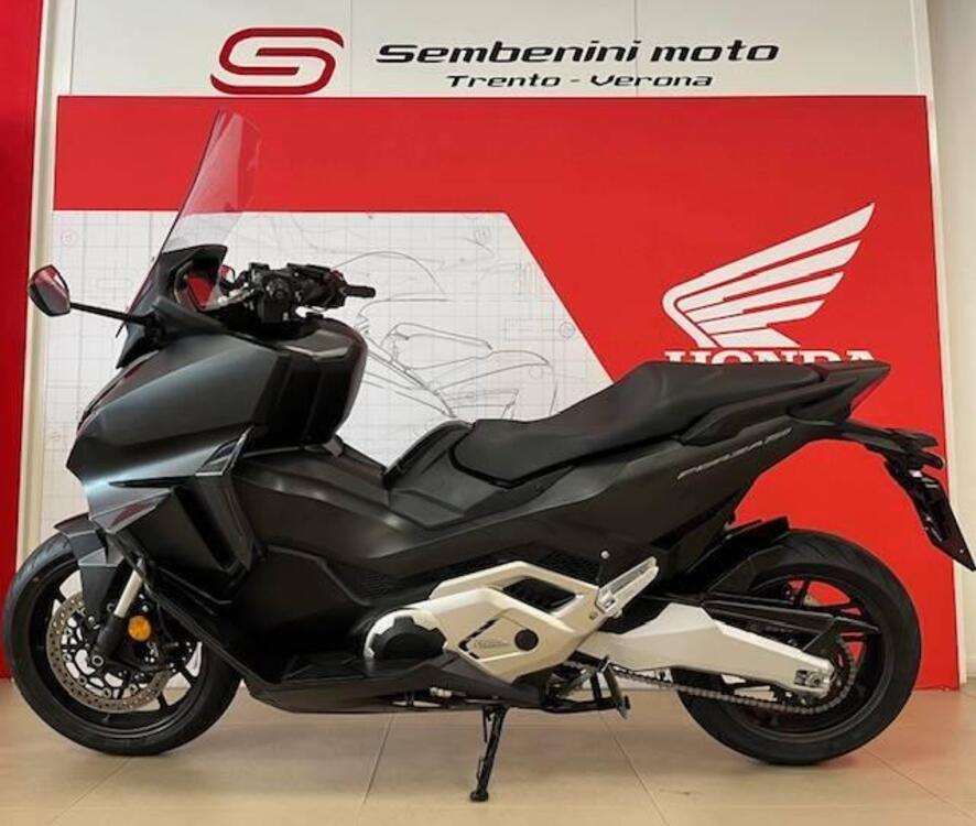 Honda Forza 750 DCT (2021 - 24) (2)