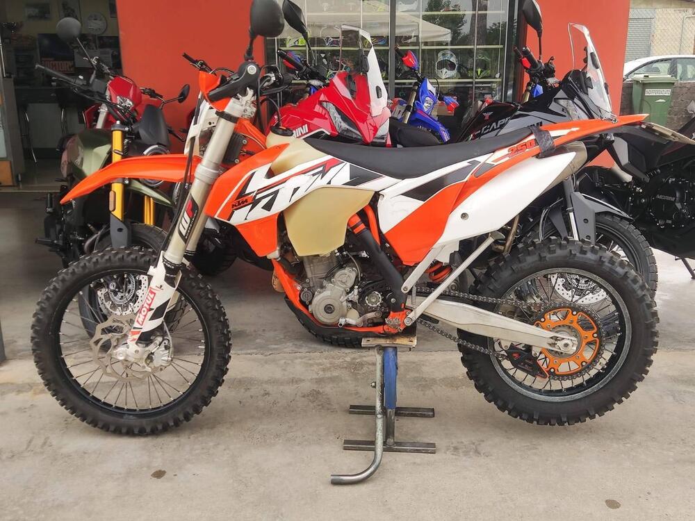 KTM EXC 250 F (2015) (2)