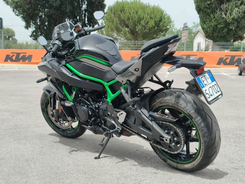 Kawasaki Z H2 1000 (2020) (3)