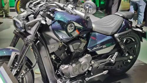 Benelli Leoncino Bobber V2 400: a Pesaro è in arrivo una nuova cruiser?