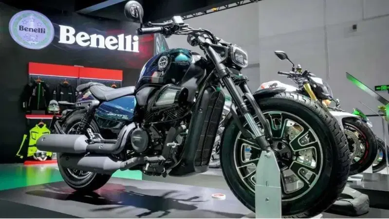 Benelli Leoncino Bobber V2 400: a Pesaro &egrave; in arrivo una nuova cruiser?