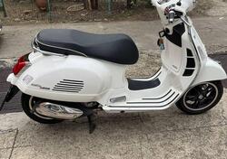 Vespa GTS 300 Super (2023 - 24) usata