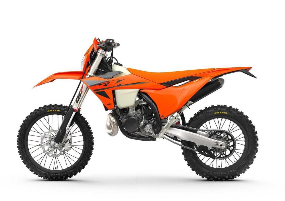 KTM EXC 250 (2025) (3)