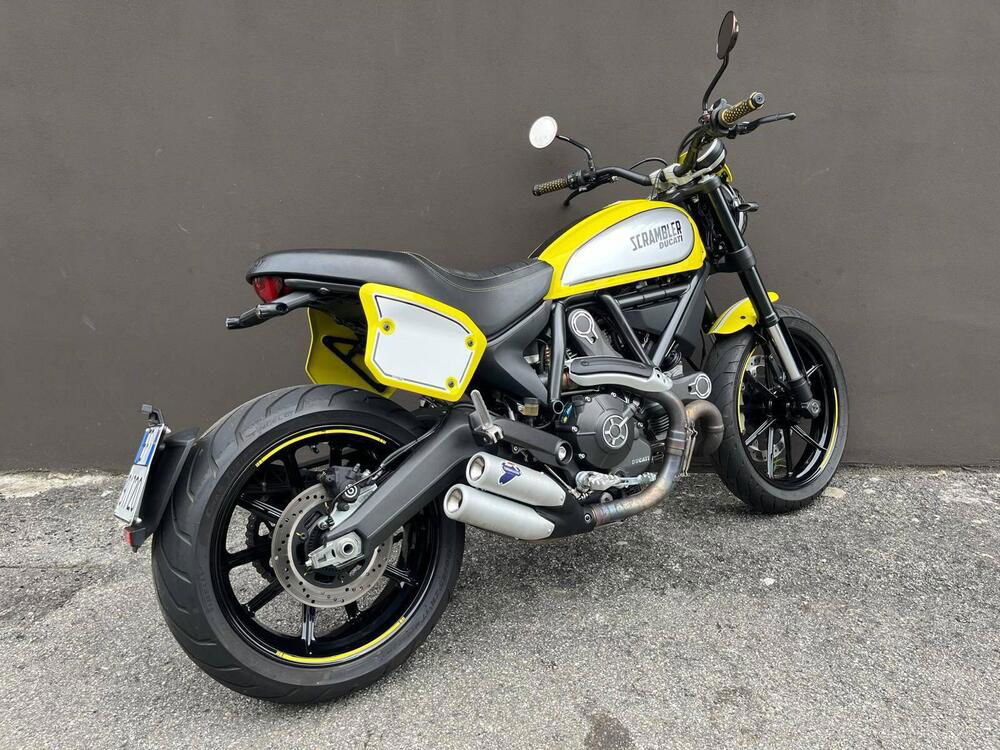 Ducati Scrambler 800 Flat Track Pro (2016 - 17) (2)