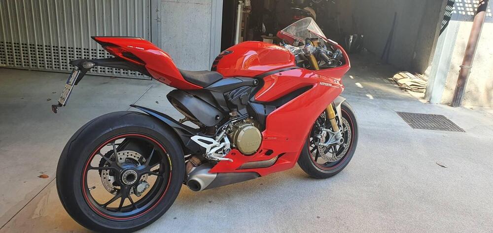 Ducati 1299 Panigale S (2015 - 18) (3)