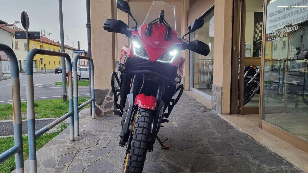 Moto Morini X-Cape 650 Gold Wheels Edition (2022 - 24) (2)