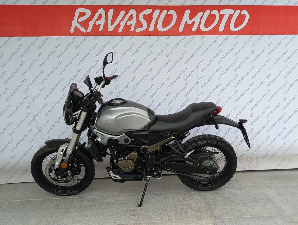 Voge Trofeo 300ACX Scrambler (2021 - 24) (2)