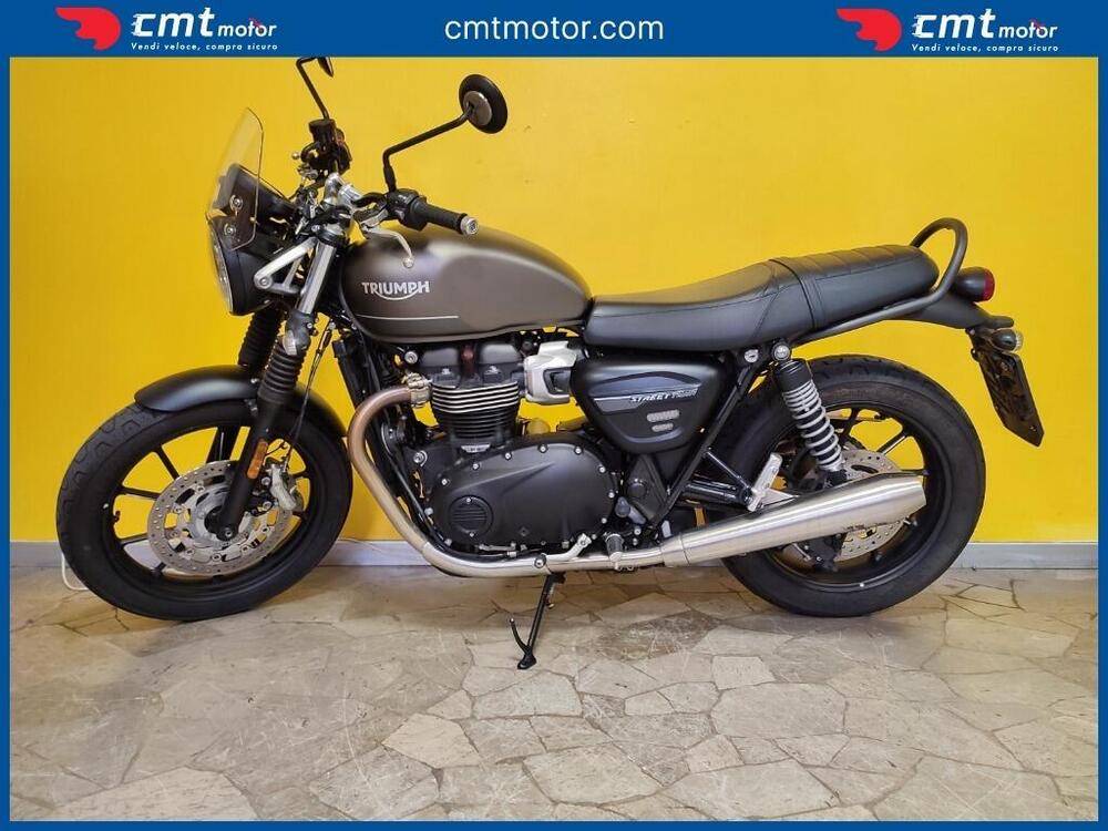 Triumph Street Twin 900 (2021 - 22) (3)