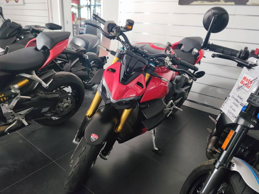 Ducati Streetfighter V4 1100 S (2021 - 22) (2)